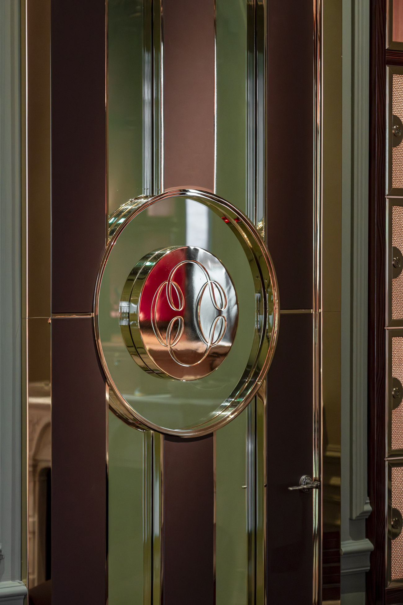 6moinard-betaille-monte-carlo-cigar-club.jpg Voyons voir design lumière lighting 