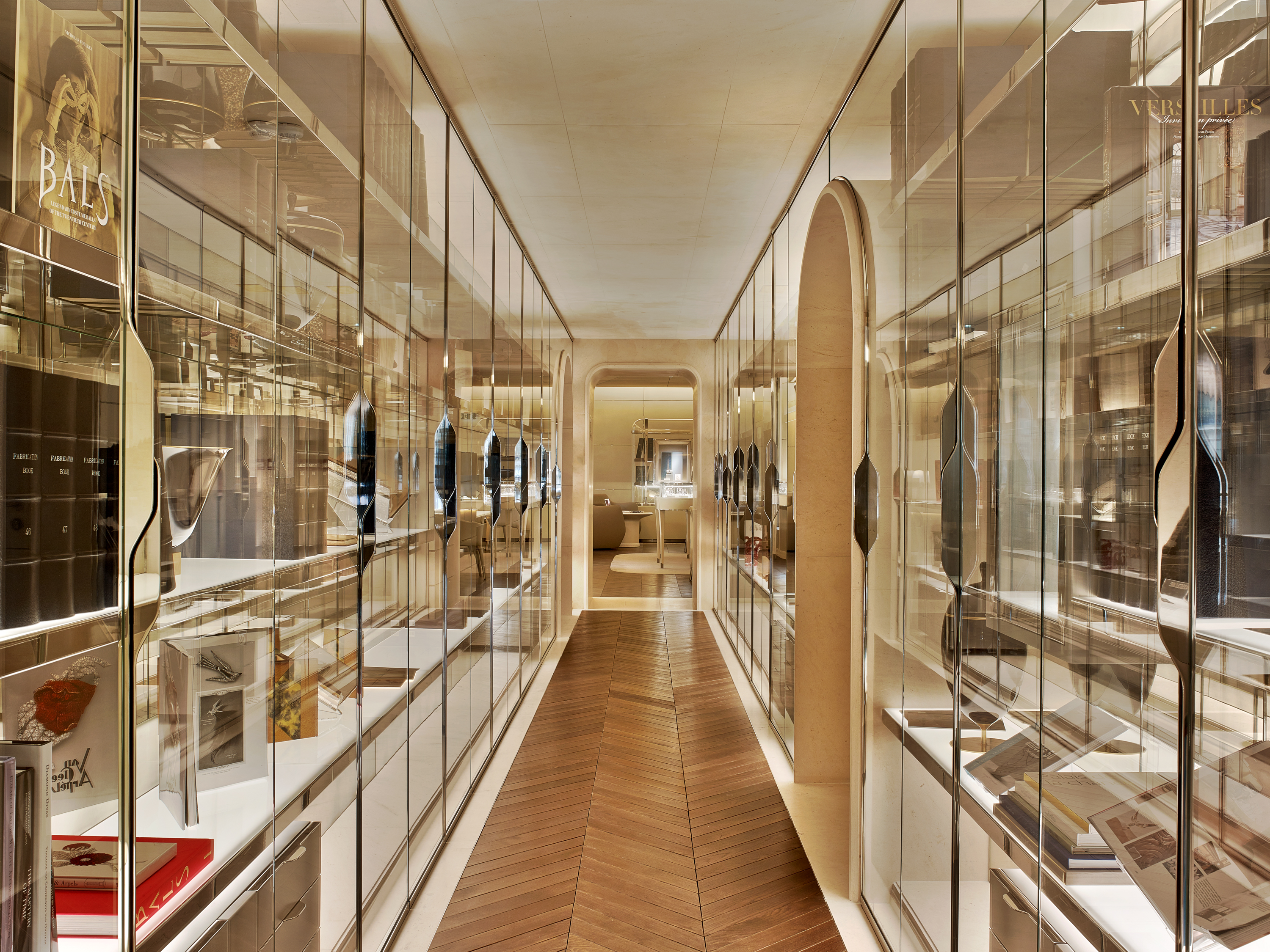 20-22, Place Vendôme - Van Cleef & Arpels Voyons voir design lumière lighting 