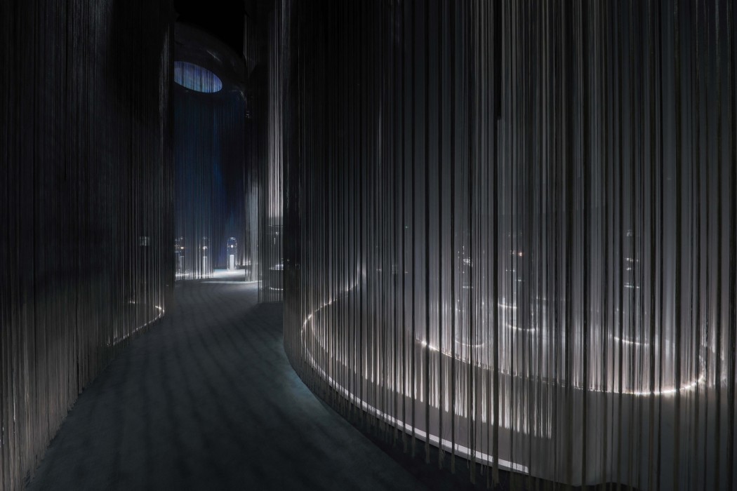 van cleef & arpel Voyons voir design lumière lighting 